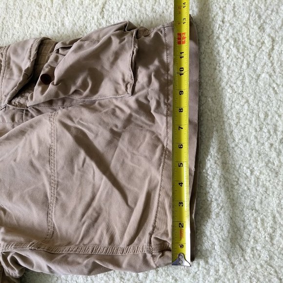 Polo by Ralph Lauren khaki cargo shorts Size 44T - Picture 15 of 15